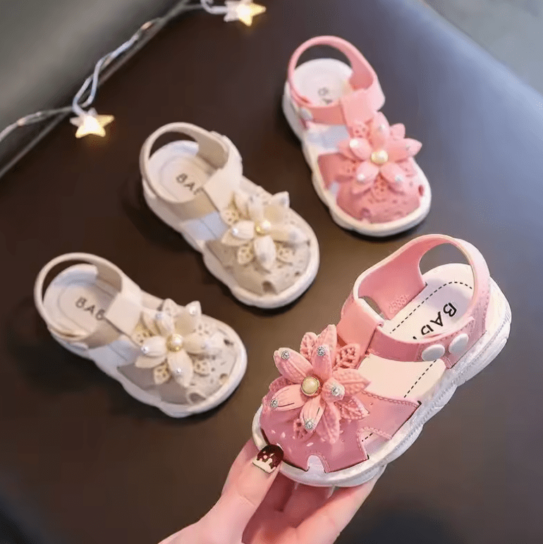 Cute Bow Baby Girl Summer Sandals – Soft Non-Slip PVC Beach Shoes for Toddlers & Kids