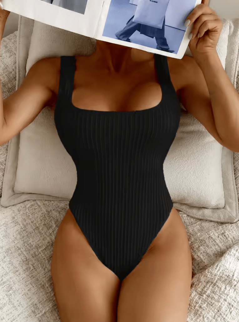Women’s One-Piece Swimsuit – Solid Color Slim Fit Monokini, Backless, 2025 Summer Beach Swimwear