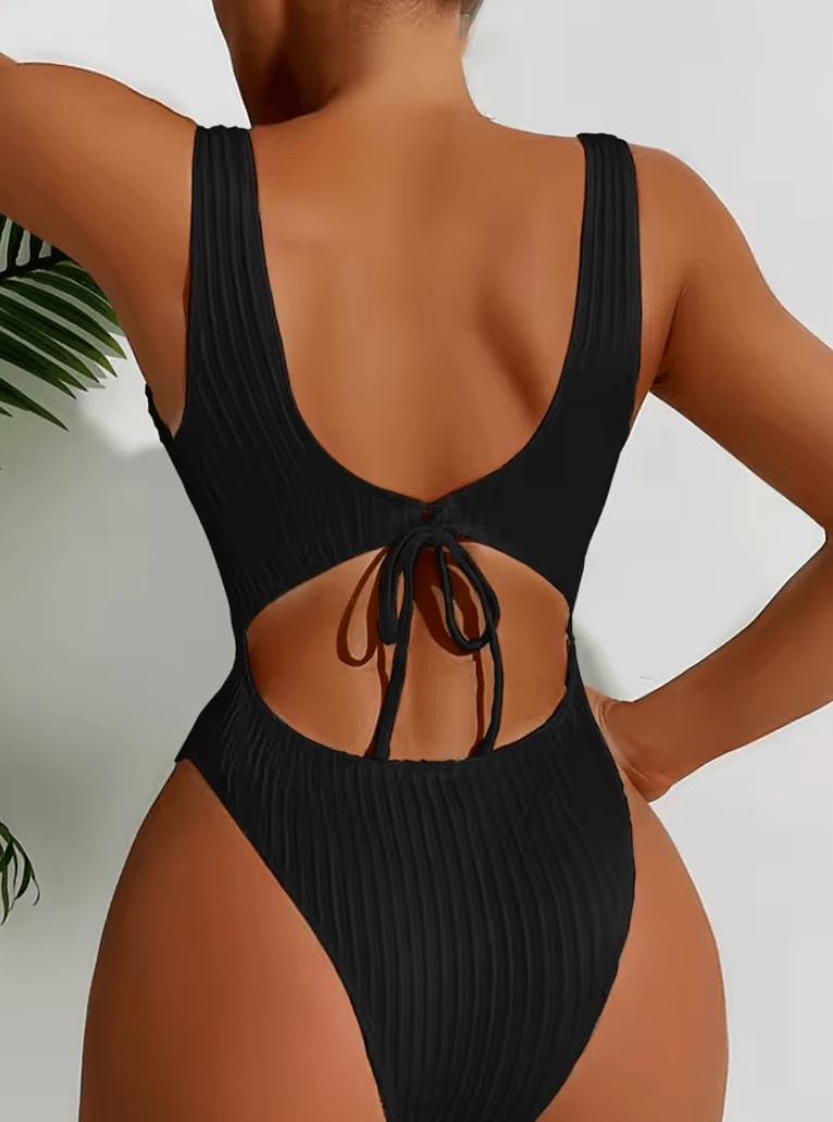 Women’s One-Piece Swimsuit – Solid Color Slim Fit Monokini, Backless, 2025 Summer Beach Swimwear