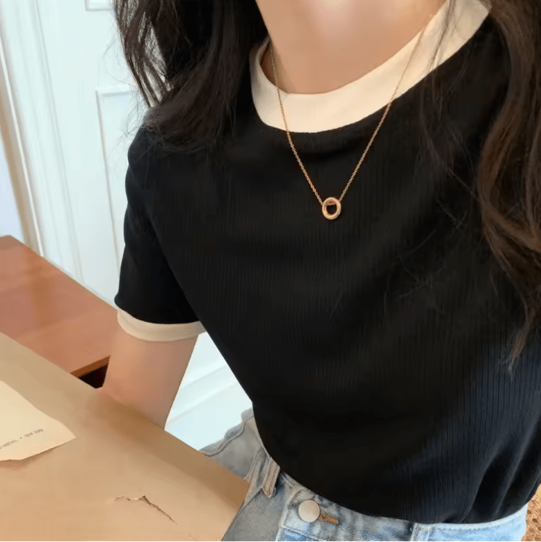 Women’s Slim Fit T-Shirt – Korean Style Casual Summer Top with Short Sleeves
