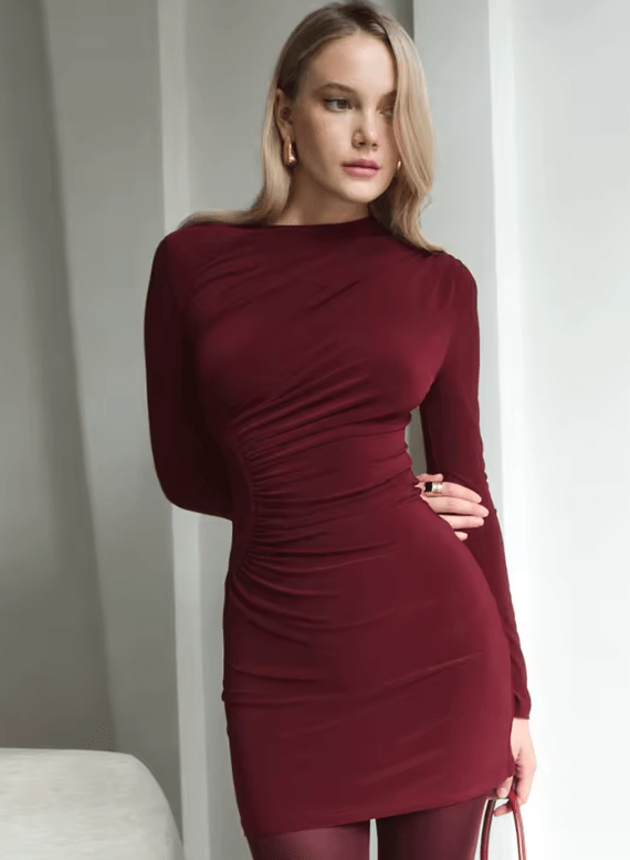 Women’s Sexy Slant Neck Mini Dress – Long Sleeve Bodycon Bag Hip Dress with Ruched Detail | 2025 Autumn Fashion Solid Color Basic for Trendy Girls