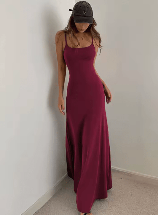 Women’s Elegant Slim-Fit Halter Neck Midi Dress – Sexy Bodycon Long Summer Dress with Spaghetti Straps | Beach Party & Evening Wear