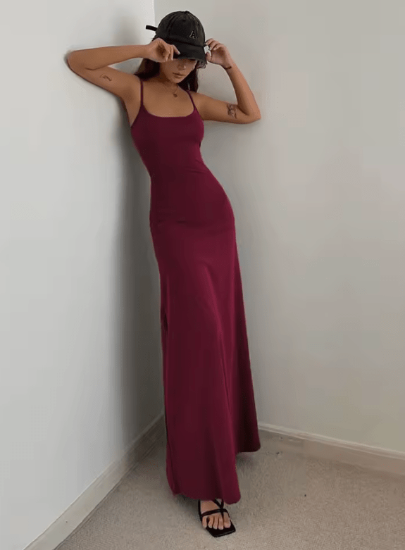 Women’s Elegant Slim-Fit Halter Neck Midi Dress – Sexy Bodycon Long Summer Dress with Spaghetti Straps | Beach Party & Evening Wear