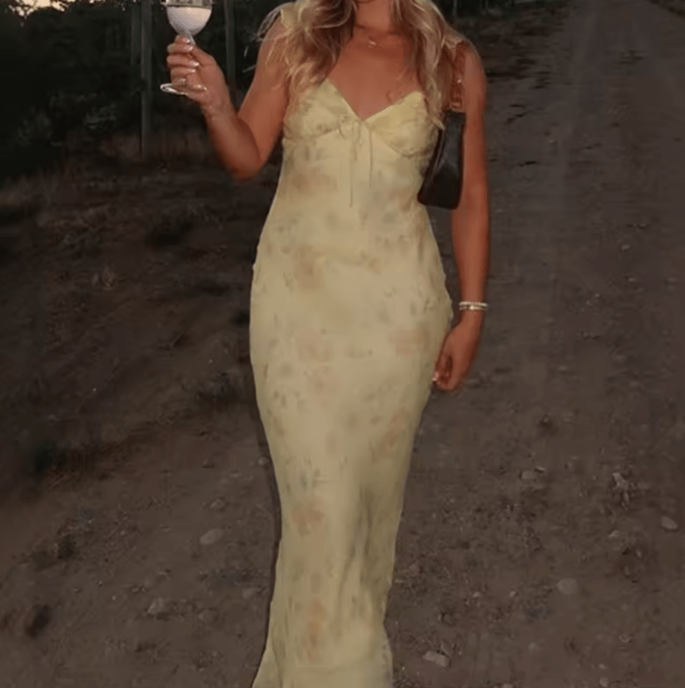 Women’s Sexy Floral Print Summer Dress – Sleeveless Backless Slim Fit Low-Cut Sling Dress | 2025 Beach Vacation Sundress Vestido