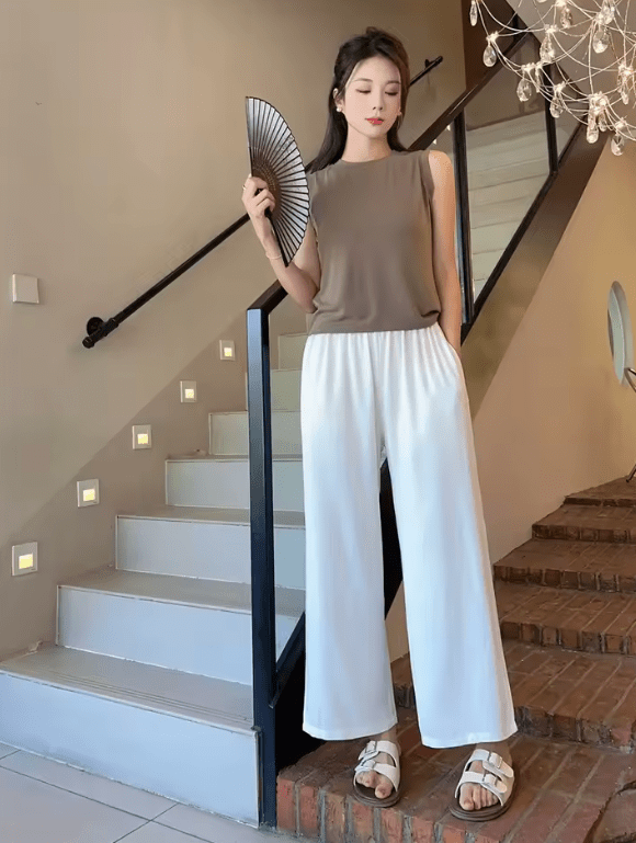 Women’s Loose Straight-Leg Summer Pants – Lightweight Cotton-Silk Blend, 9/10 Length Casual Trousers – Breathable & Relaxed Fit for Warm Weather