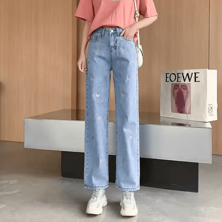 Women’s High Waist Wide-Leg Jeans – Heart Embroidery Baggy Denim Trousers, Retro Streetwear Style, Straight-Leg Sweet Girl Student Look