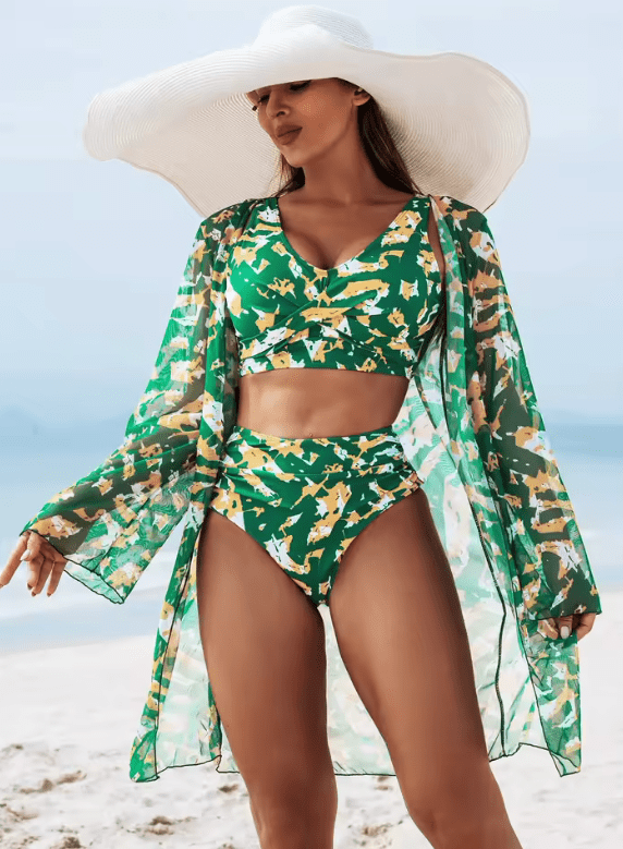 High-End Women’s Sexy Bikini 3-Piece Swimsuit Set – Elegant Divided Swimwear with Cover-Up, Stylish Beach Outfit for Ladies