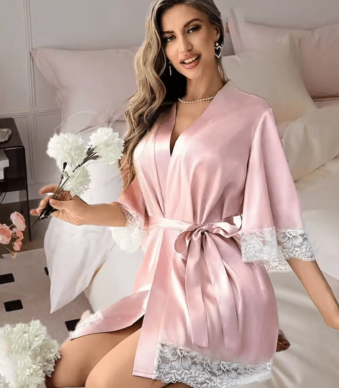 Women’s Short Ice Silk Bathrobe – Lace Trim Sleepwear Robe for Bride and Bridesmaids, Lightweight V-Neck Nightgown for Home or Wedding Morning