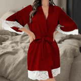 Women’s Short Ice Silk Bathrobe – Lace Trim Sleepwear Robe for Bride and Bridesmaids, Lightweight V-Neck Nightgown for Home or Wedding Morning