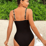 2025 Women’s Russian-Style One-Piece Swimsuit – Sexy Color Block Competitive Swimwear