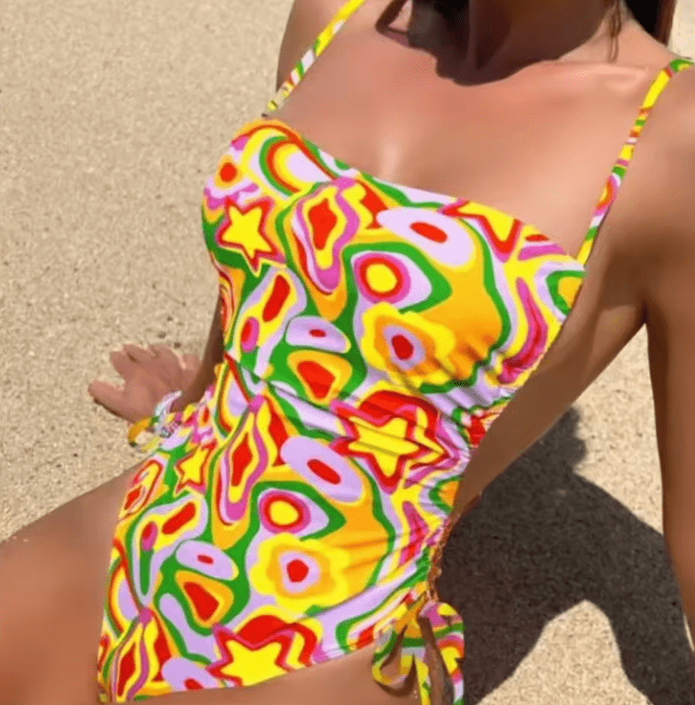 2025 Sexy Printed One-Piece Swimsuit – Trendy Thermal Swimwear with Sporty Overall Design