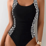 2025 Women’s Quick-Dry Patchwork One-Piece Swimsuit – Gathered & Conservative Swimwear Design