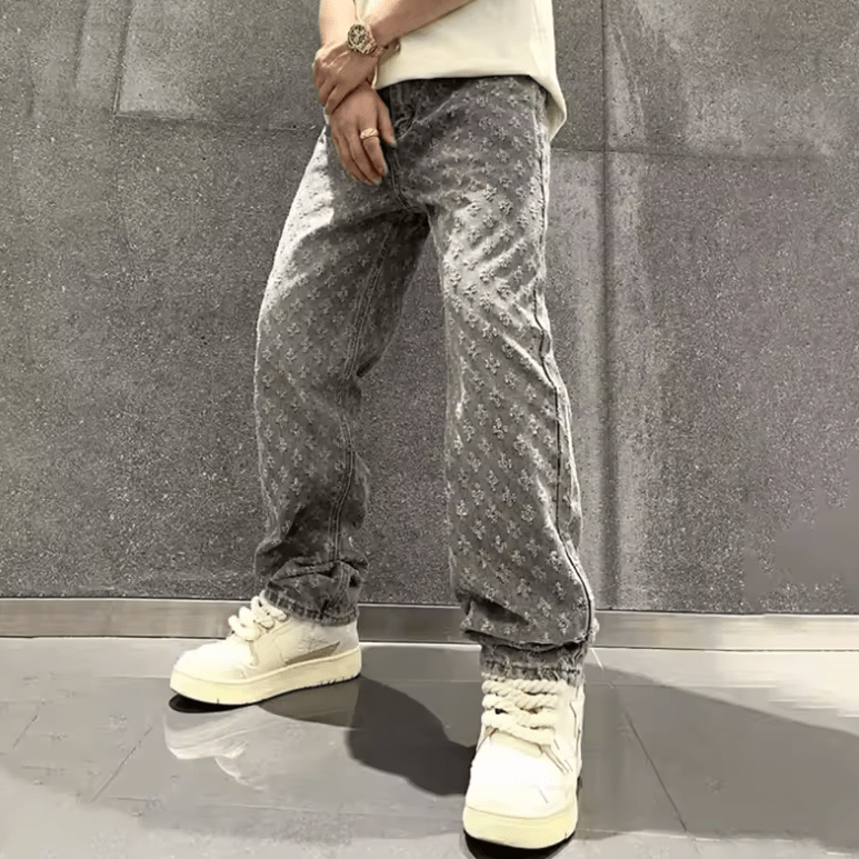 Retro Washed American High Street Men’s Jeans – Loose Straight Leg Casual Long Trousers with Hole Design, Fashionable Denim