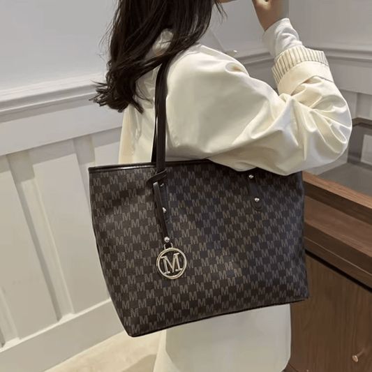 Women’s Brand Printed Tote Bag – New Retro Style, Fashion Letter Design, High-End Large-Capacity Shoulder Bag for Commuting