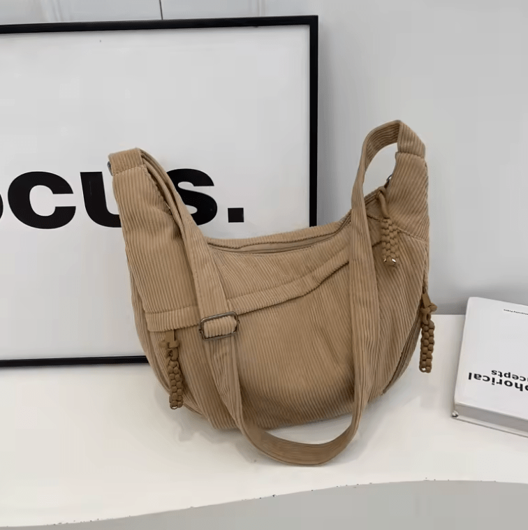 Women’s Large-Capacity Crescent Shoulder Bag – Fashion Crossbody with Adjustable Strap, Daily Messenger Bag with Pendant for Commuting