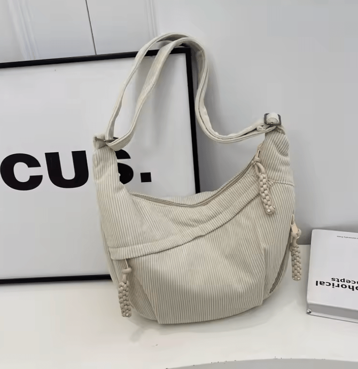 Women’s Large-Capacity Crescent Shoulder Bag – Fashion Crossbody with Adjustable Strap, Daily Messenger Bag with Pendant for Commuting