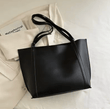 Women’s Large-Capacity Retro Shoulder Bag – Spring 2025 Pure Color Tote, Fashion Trend for Specialty Niche Market
