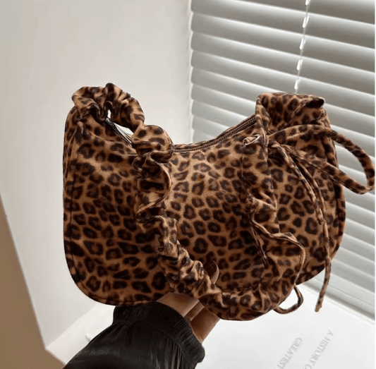 Women’s Korean Style Large-Capacity Shoulder Bag – Autumn Winter Leopard Print Crossbody, Commuter Underarm Bag, Minimalist Neutral Design