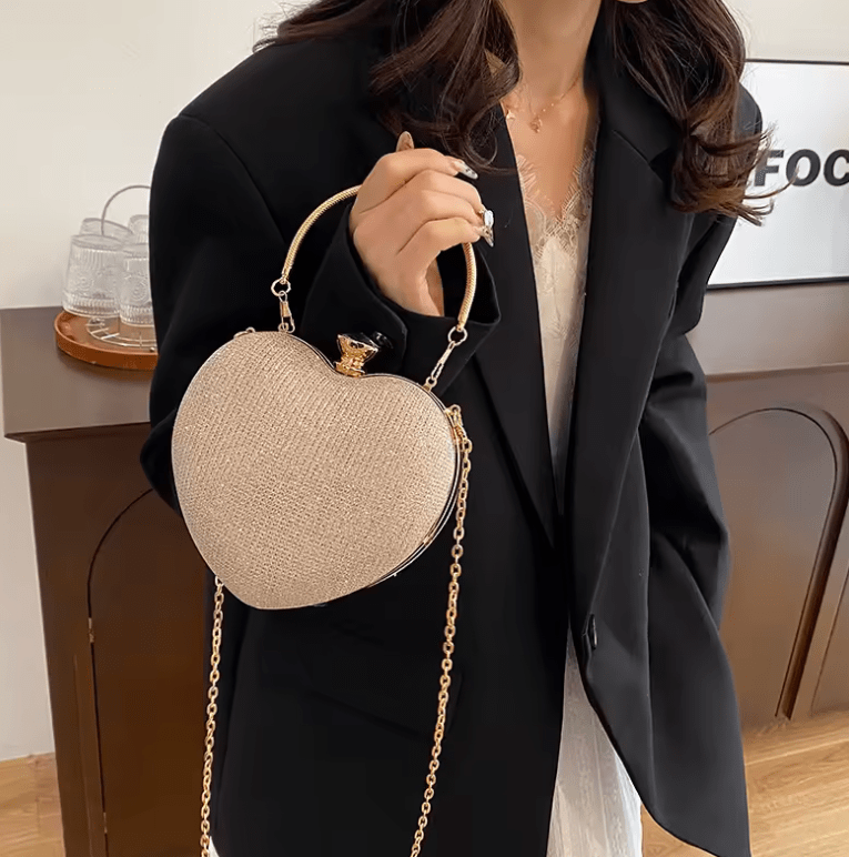 Women’s Luxury Heart-Shaped Shoulder Bag – Fashion Chain Strap Crossbody, Evening Purse for Wedding & Party