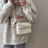 Women’s Diamond Chain Handbag – Retro Embossed Small Square Shoulder & Crossbody Bag