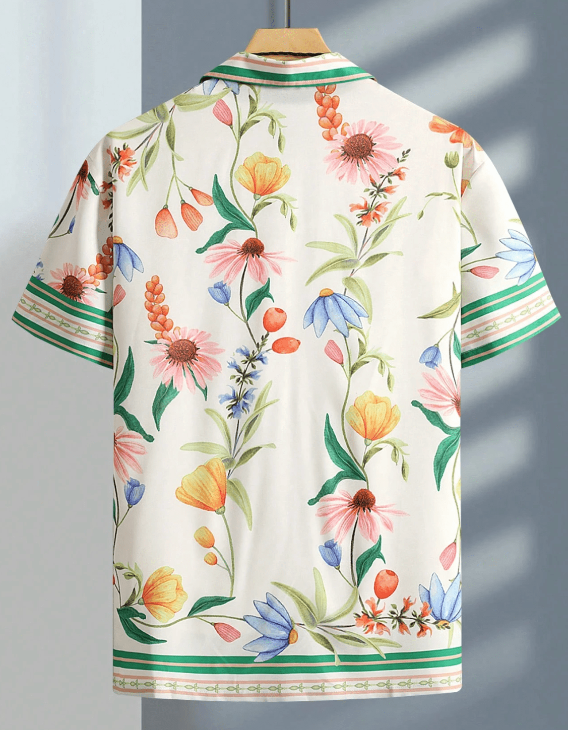Men’s Summer Casual Hawaiian Shirt – Loose Fit Short Sleeve Button-Down, Lightweight & Breathable Tropical Beach Shirt for Men