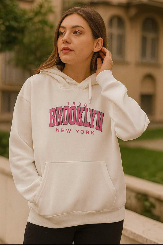 Women's Letter Print Sweatshirt – Warm and Comfy Pullover Hoodie