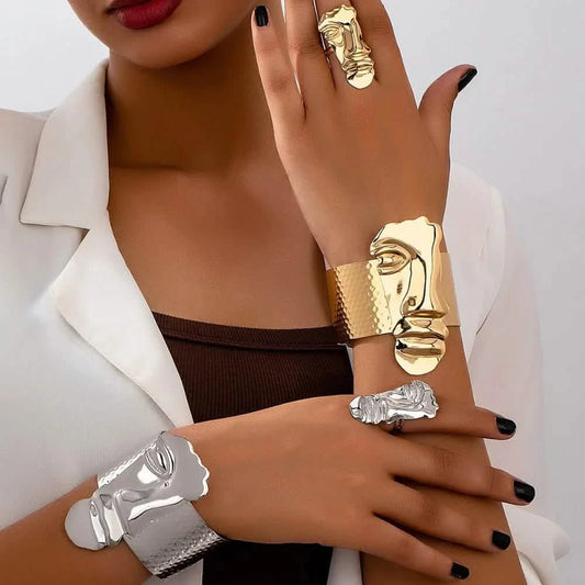 Personalized Abstract Face Ring & Bracelet Set