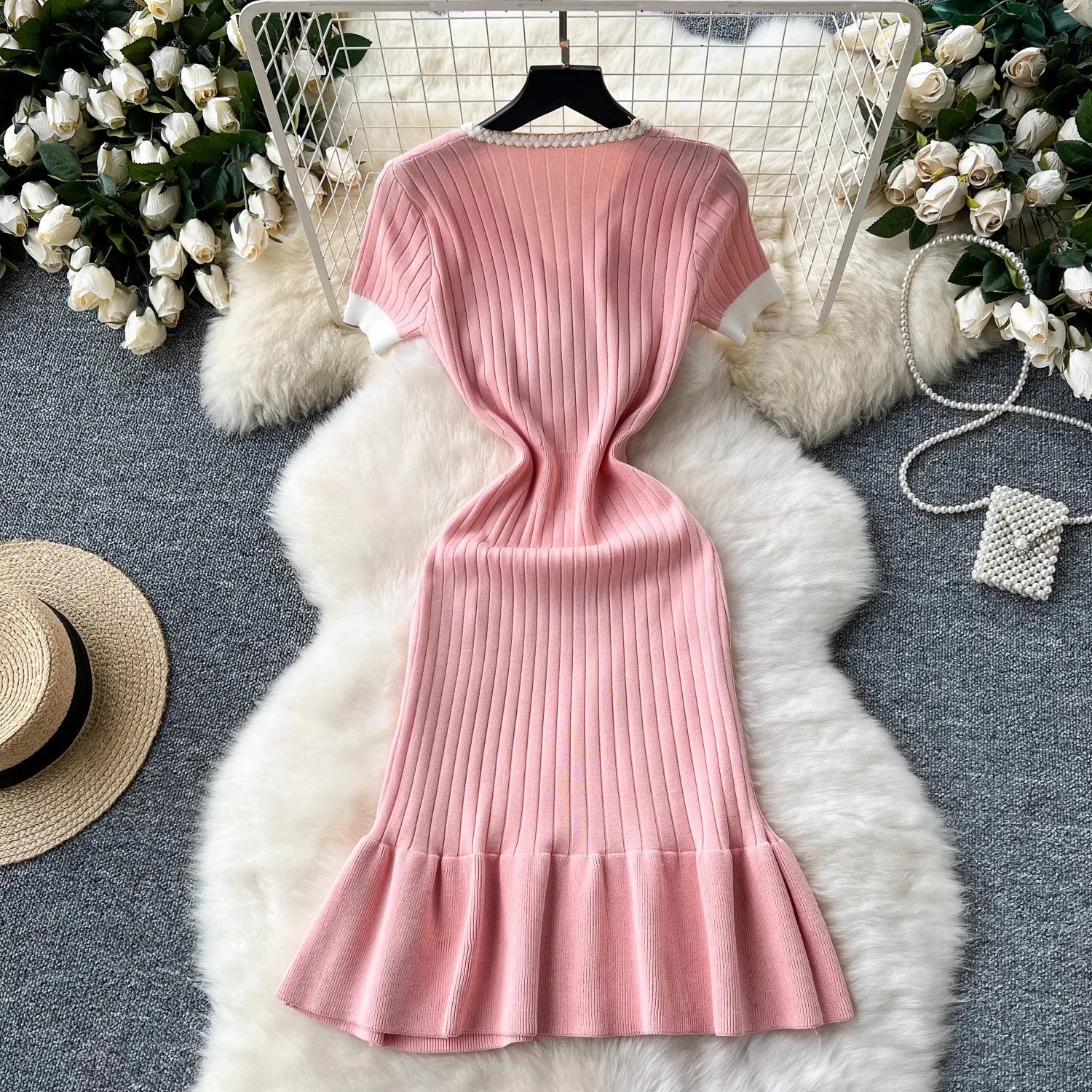 YuooMuoo Brand Fashion Knitted Mermaid Dress 2026 New Elegant V-neck Buttons Ribbed Sweater Dress Lady Bodycon Party Vestidos