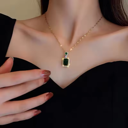 Emerald Perfume Bottle Jewelry Set – 3-Piece Necklace, Earrings & Ring | Elegant Wedding, Banquet & Birthday Gift for Women