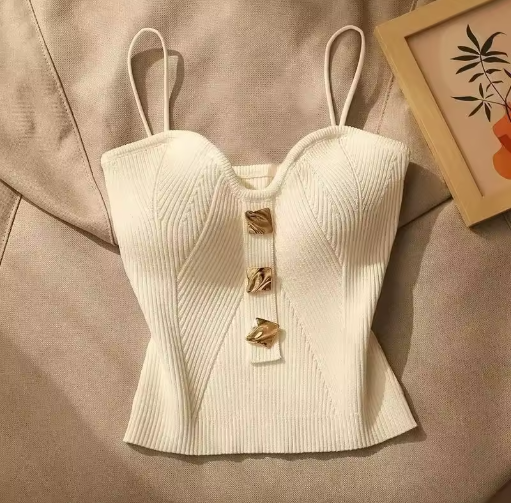 Knitted Halter Top in Perfume-Inspired Style
