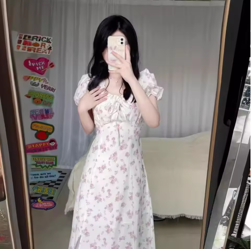 Sweet French Vintage Floral Dress with Puff Sleeves