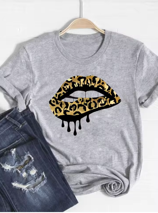 Floral Bee Graphic T-Shirt – Cute & Casual Summer Top for Women