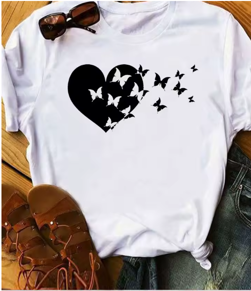 90s Butterfly & Heart Print T-Shirt – Trendy Summer Tee for Women