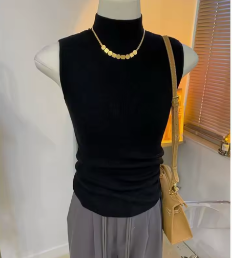 Women's Sleeveless Knitted Sweater Vest – Simple, Stylish & Effortlessly Chic