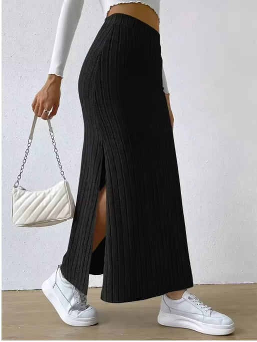 Elegant Rib-Knit Maxi Skirt with Side Slit – High Waist & Casual Charm  ✨ Description: