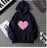 Heart Print Graphic Hoodie – Cute & Comfy Pullover Sweatshirt for Girls – Loose Fit Casual Fashion Top