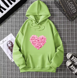 Heart Print Graphic Hoodie – Cute & Comfy Pullover Sweatshirt for Girls – Loose Fit Casual Fashion Top