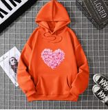 Heart Print Graphic Hoodie – Cute & Comfy Pullover Sweatshirt for Girls – Loose Fit Casual Fashion Top