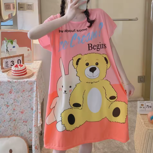 Cute & Comfy – Cartoon Nightdress for Relaxed Evenings