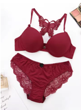 Delicate Allure – Lace Lingerie Set with Butterfly Back