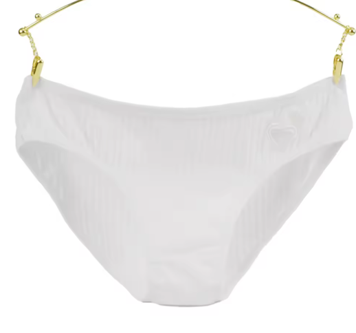 Sweet Comfort – Heart-Print Cotton Panties for Everyday Bliss
