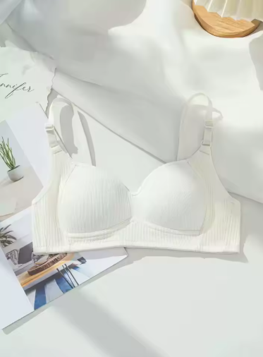 Girls' Solid Wireless Seamless Push-Up Bra – Comfortable V-Shaped Support