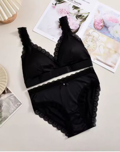 FINETOO Ice Silk Lingerie Set – Soft Bralette & Lace-Trimmed Panties
