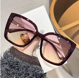 Women’s Large Square Fashion Sunglasses – Gradient Purple Lens