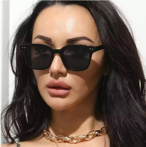 Retro Small Frame Cat Eye Sunglasses – Luxury Unisex Jelly Shades