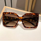New Oversized Square Sunglasses – Gradient Lenses with Leopard Print