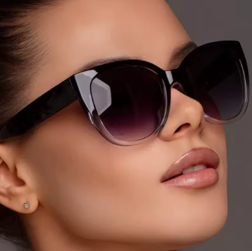 Retro Cat Eye Sunglasses for Women – Vintage Gradient Lens, UV400 Protection, Unisex Fashion Shades