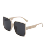 Cool Street Style Women’s Sunglasses – Lightweight & UV Resistant