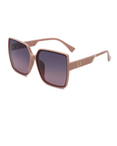 Cool Street Style Women’s Sunglasses – Lightweight & UV Resistant