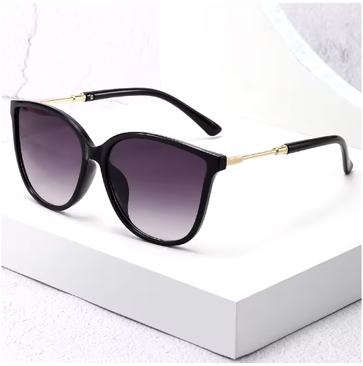Vintage Cat Eye Sunglasses – Retro Designer Women’s Eyewear
